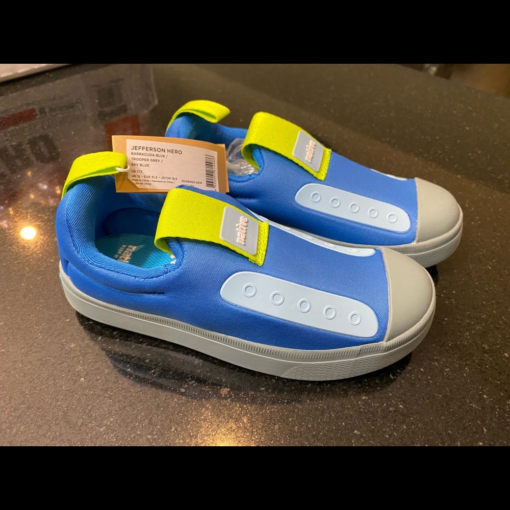 Jefferson Hero Native shoes. Little kids size C13 US